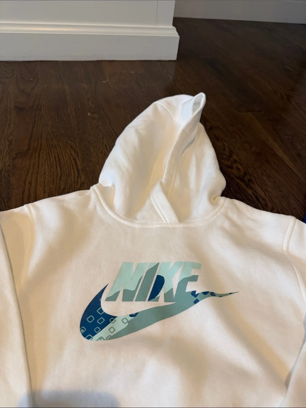 Nike sweatshirt